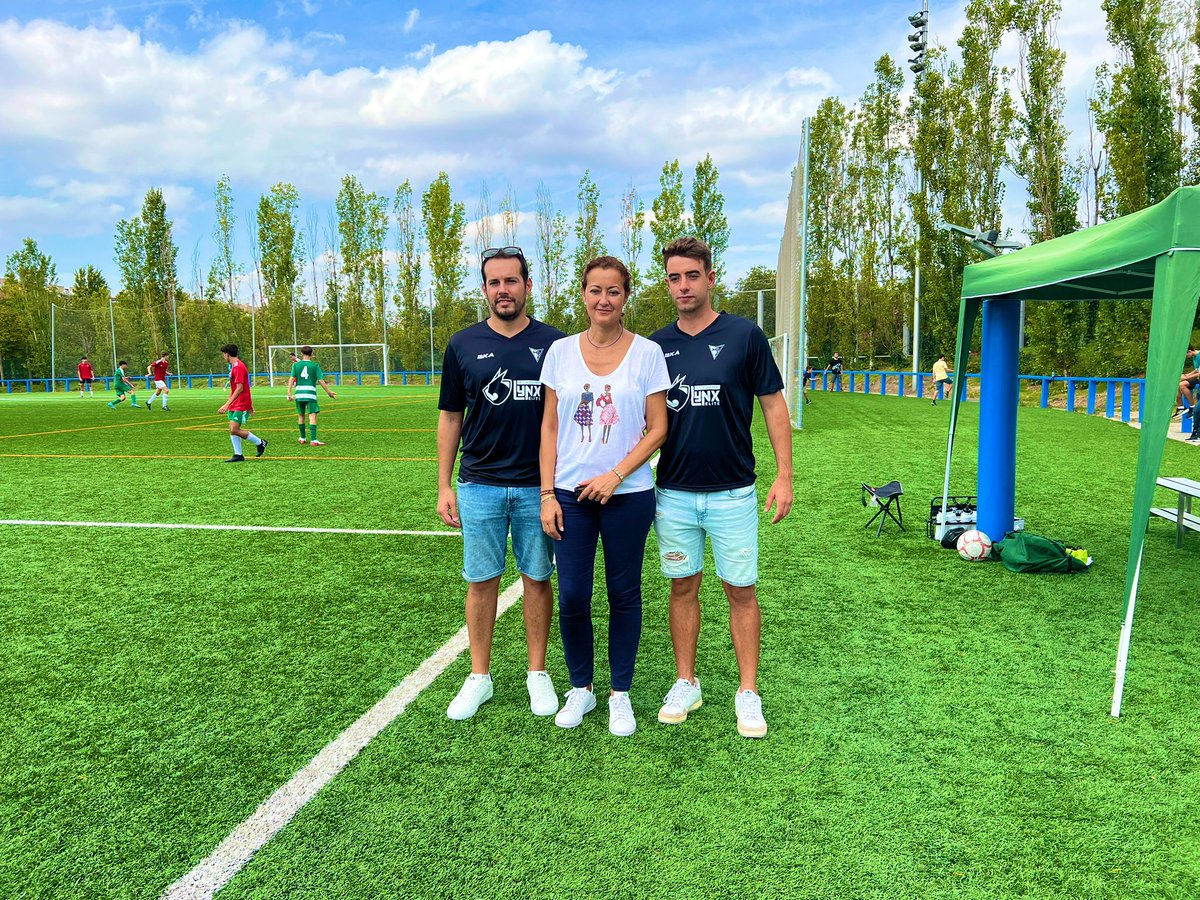 Enhorabuena a todos los que habéis participado en el Torneo de Fútbol de La Melonera 2023, a los organizadores y a los presidentes de los clubes. 

A.D. Gigantes, A.D. Parque Arganzuela, C.D. Pasillo Verde y, a los campeones del torneo: C.F. Madrid Río. 🥇