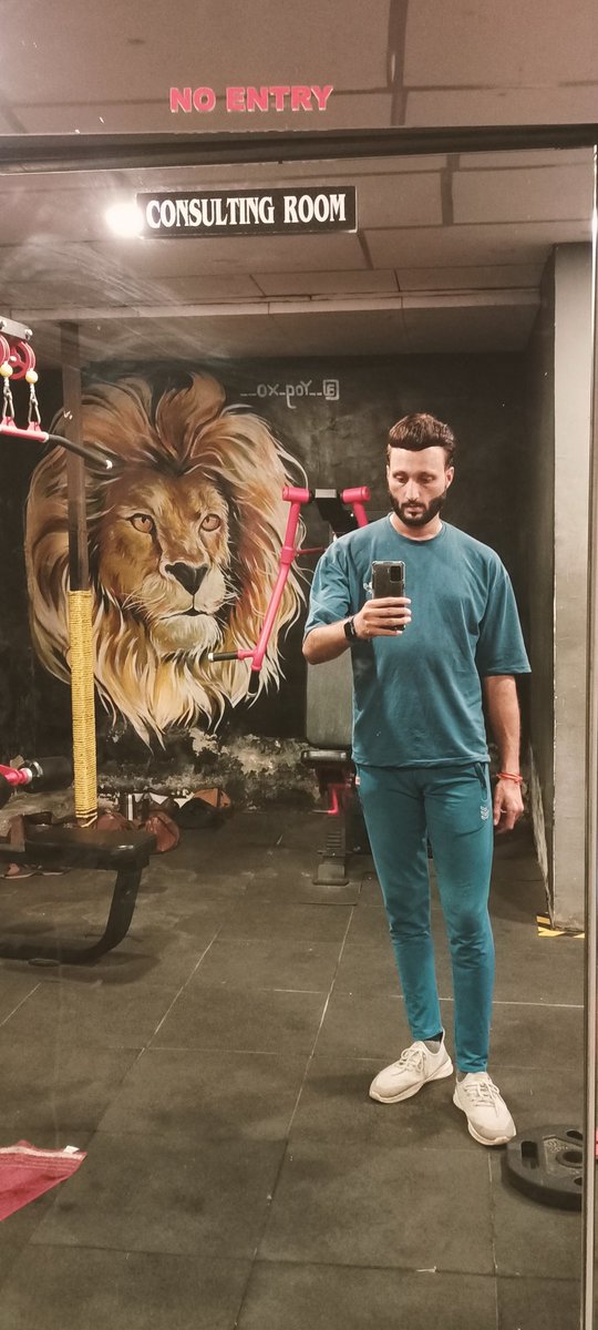 सच क्या है? असत्य क्या है? यह उन शब्दों में नहीं है जो आप बोलते हैं, यह उस तरीके में है जिसमें आप जीवन को अपने अंदर रखते हैं जिस तरह से आप हैं..😊