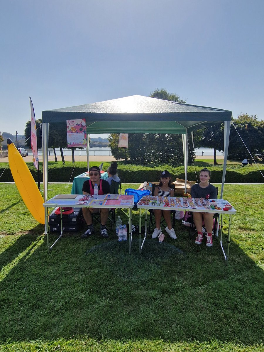 FeastFestLondon's tweet photo. Want to know what's going on in FeastFest? Come see us on the information desk in Thames Barrier Park #feastfest23 https://t.co/vpS0fhfI8N