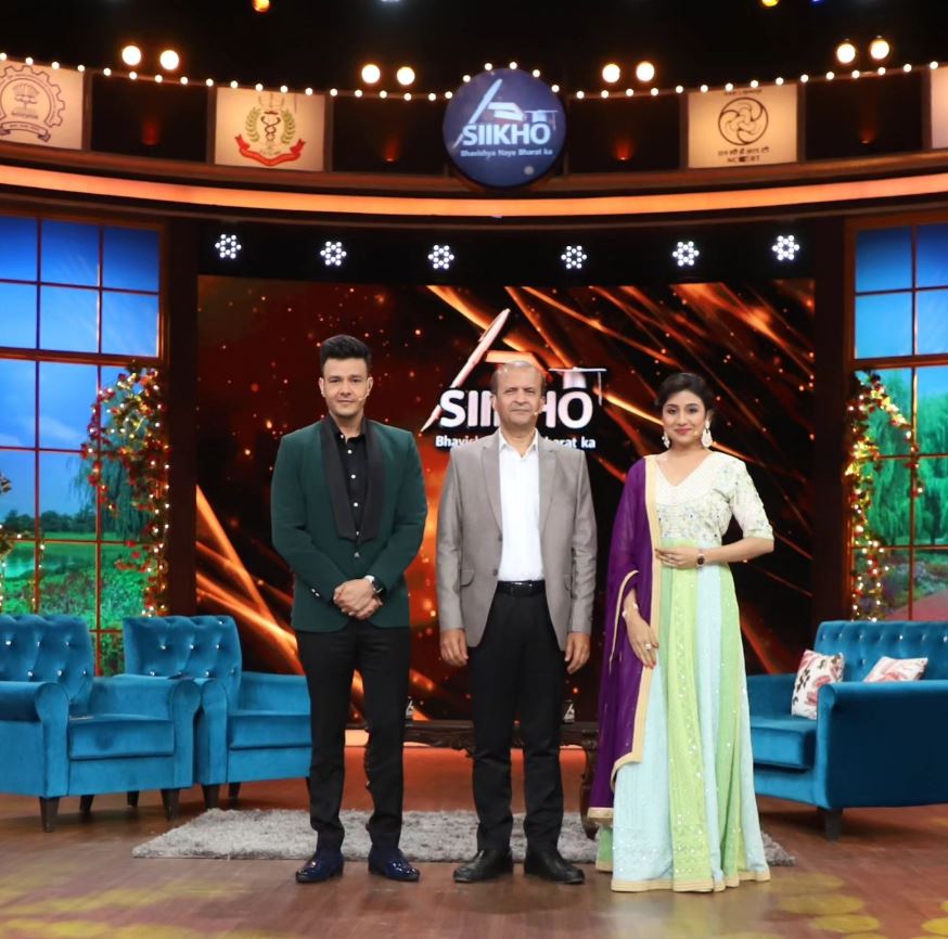 AZProductionsIN's tweet photo. "Machines with a Purpose: Bringing Dreams to Life."
.
.
Watch the Mechanical Engineering Episode on 10th September at 8.00 pm only on DD National
.
.
#mechanicalengineering
#innovation
#engineeringlife
#siikho
#siikhoindiashow https://t.co/gUYeNcEfJ8