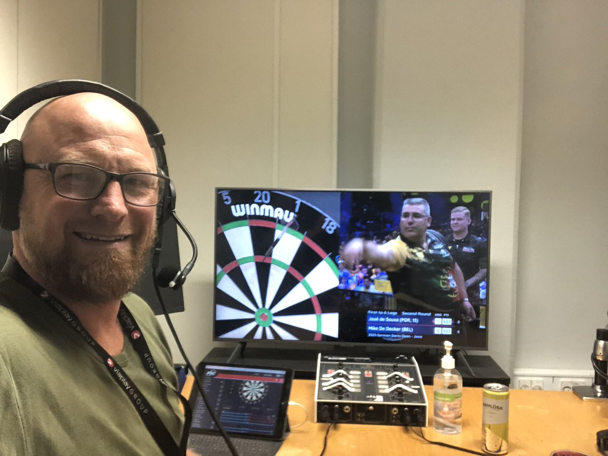 Sidder her igen. Klar til 2 x 4 timers dart. 16 kampe i dag. 15 i morgen 🙏🎯❤️
#viaplay