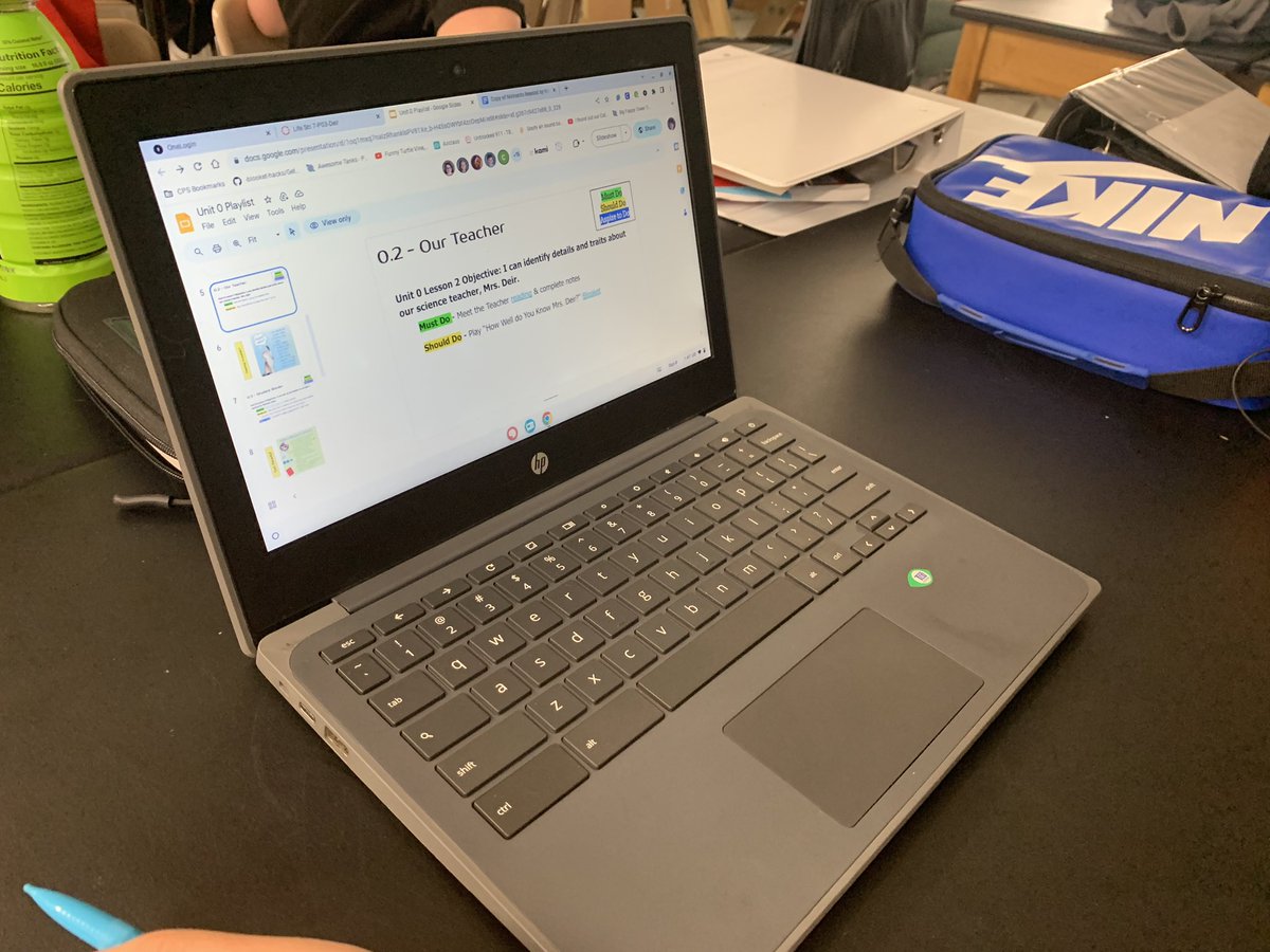 CPS_SLdept's tweet image. Great visit with Mrs. Deir’s science class @HickoryMS_Hawks as they started their first @modernclassproj assignment. #gameoncps