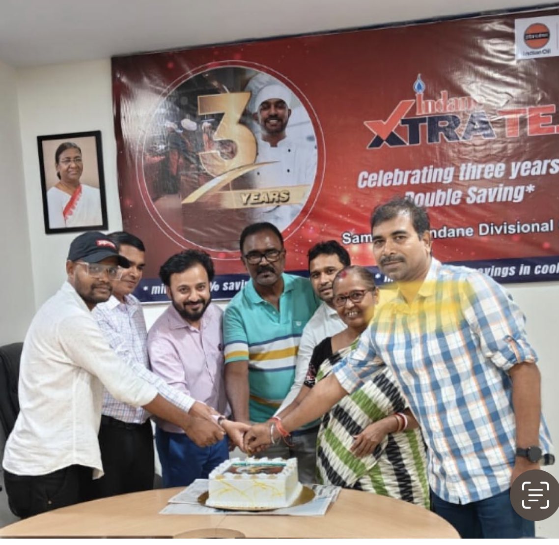 INDANE_ODISHA's tweet photo. Celebrating 3 years of XtraTej by Sambalpur Indane Divisional Office. Minimum 5% savings in LPG consumption and minimum 14% savings in cooking time by using XtraTej. @IndianOilcl @ChairmanIOCL @DirMktg_iocl  @EDLPGIOCL #IndaneXtraTej https://t.co/B8ucI4PB56