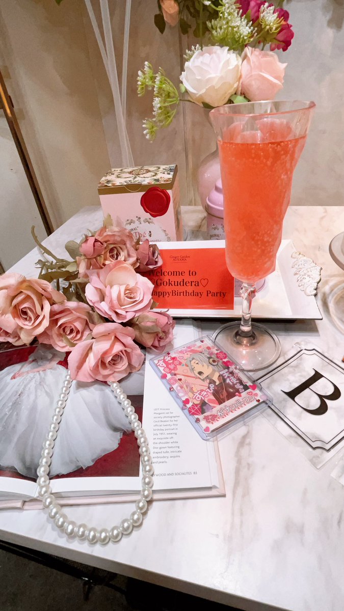 bareshu_dayo's tweet photo. お祝いにヌン茶行ってきた〜🫰❣️
めちゃめちゃかわいくて美味しくてサイコ〜だった(ᐢ⸝⸝› ̫ ‹⸝⸝ᐢ)
おめでとう獄寺〜.ᐟ.ᐟ.ᐟ.ᐟ https://t.co/QQvqt0y3PI