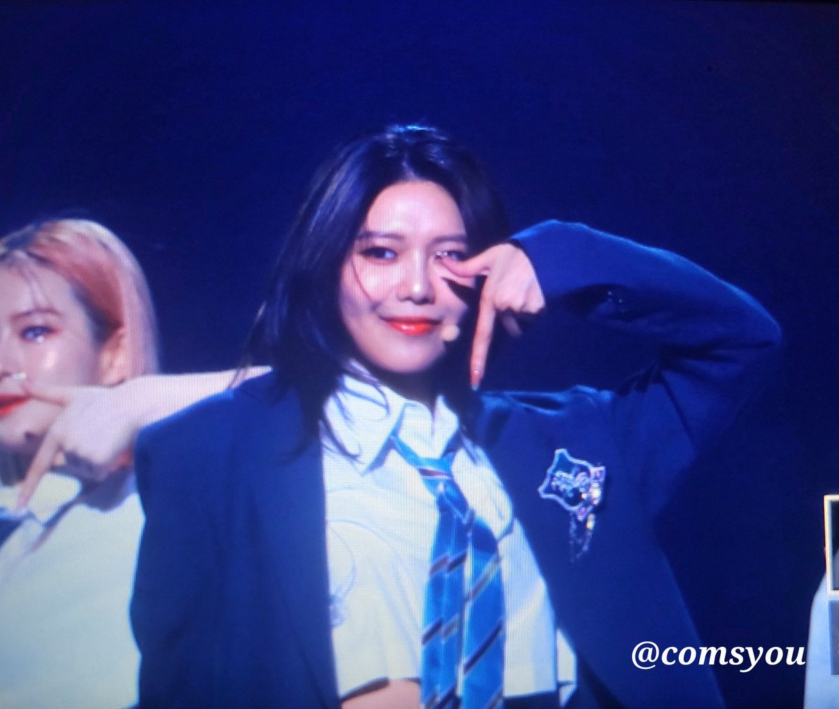 ComSYou's tweet photo. 230909 My Muse 프리뷰 한장

오랫만에 봐서 행복했어요❤ https://t.co/zmihqBjPCQ