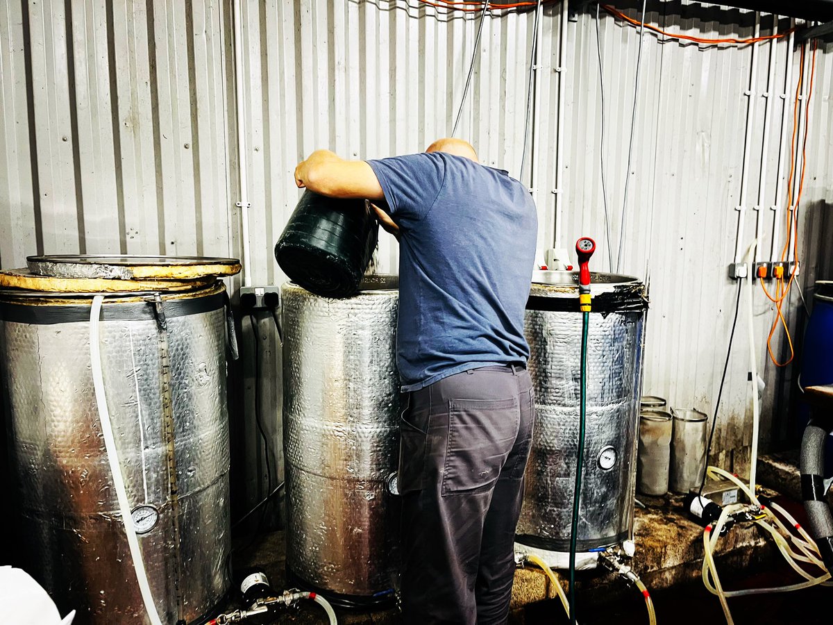 We're brewing! Alex has the mash on and it's smelling amazing… so who's coming down for a pint? PLEASE NOTE: we are only open to 6pm today as we have a wedding reception this evening! 🍻💒