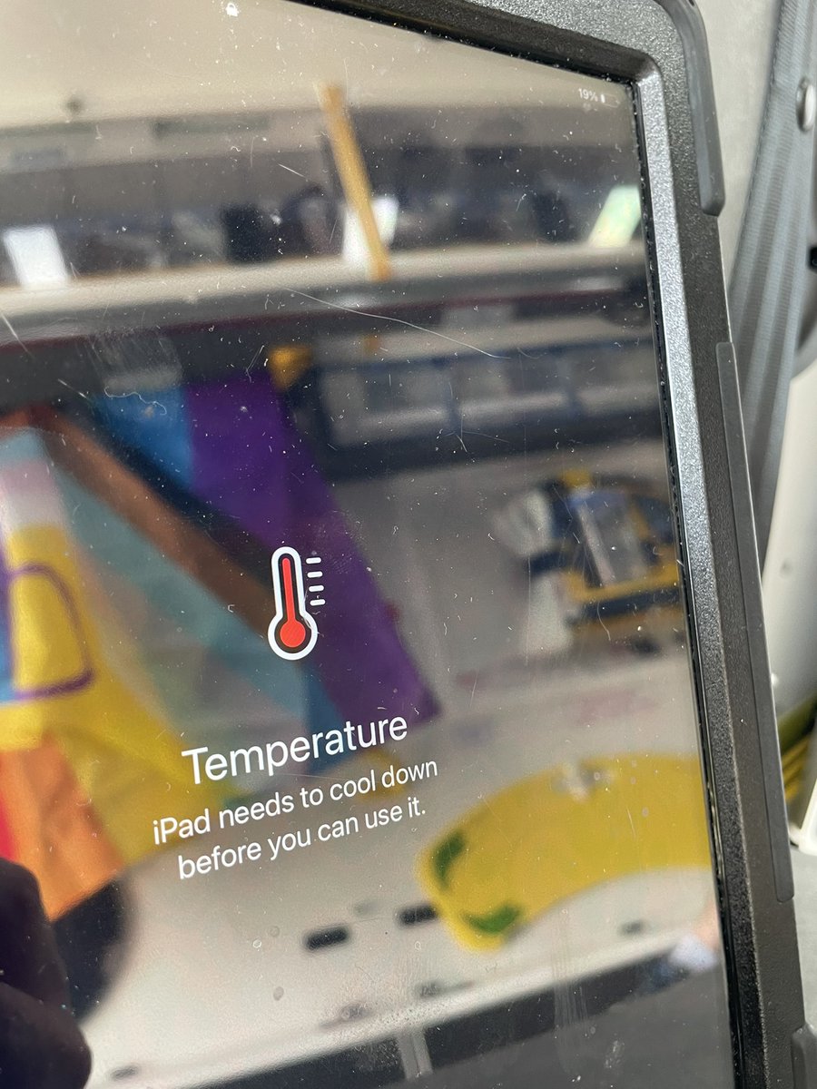 It is extremely hot today so please do be sensible whilst @DerbyPrideLGBT Wear a hat, cover up, suncream and water. Can’t highlight enough how easy it will be to suffer with heat exhaustion today. It’s that hot, the iPad has given up 🥵 #Water #Hydrate #Suncream #Shade #FindATree