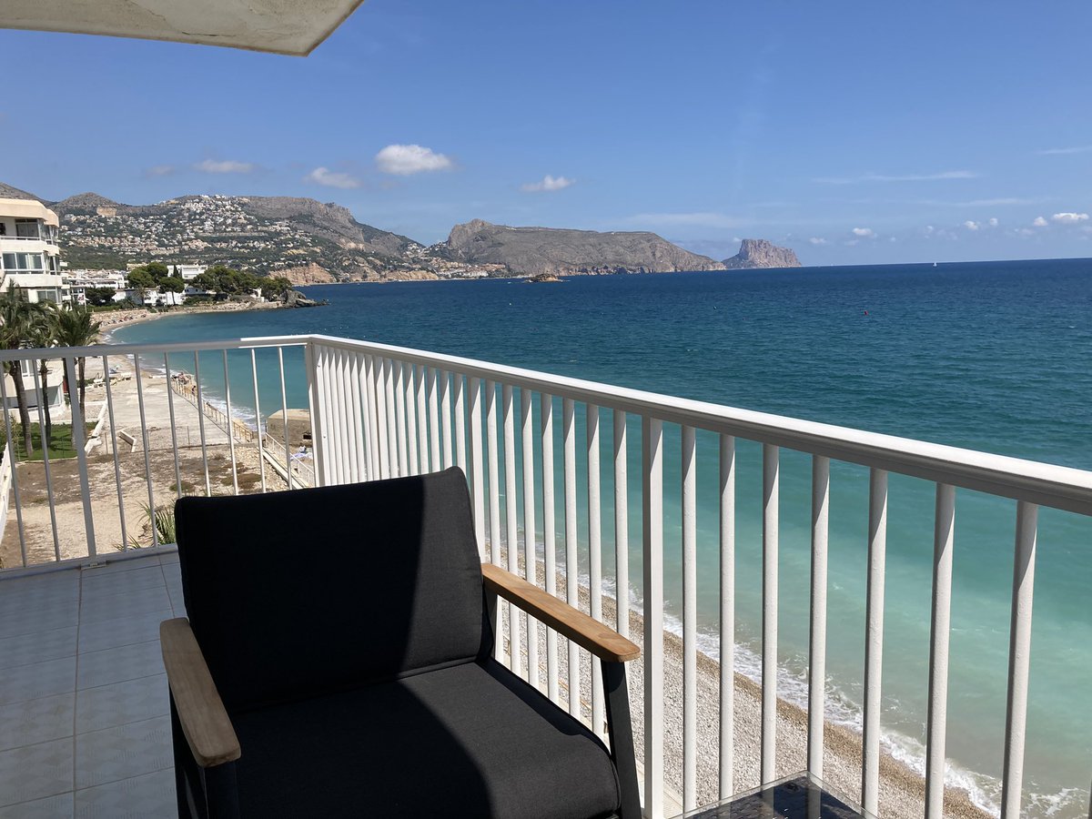 Scott Hart tweet media