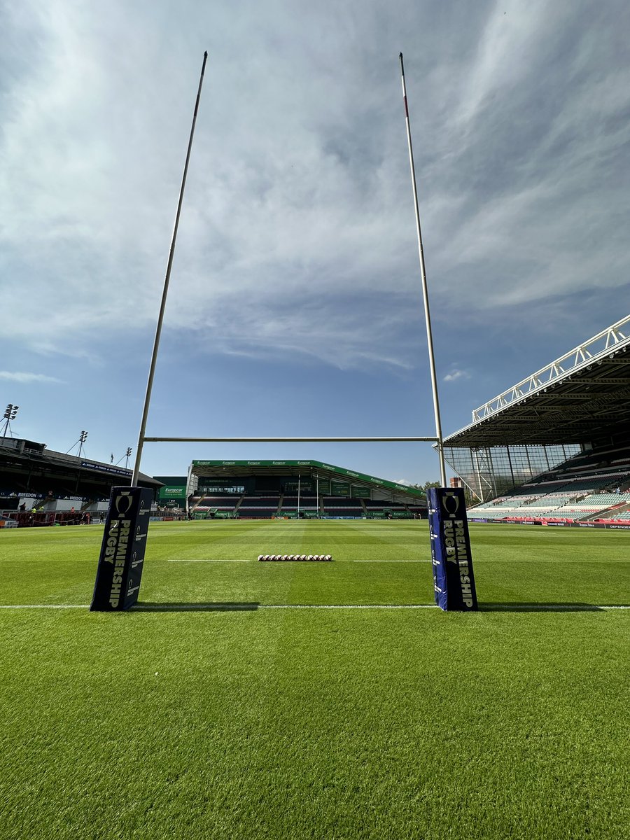 CaldyRFC's tweet photo. Just checking out the digs of @LeicesterTigers #nottoshabby https://t.co/3QBtSGpMiM