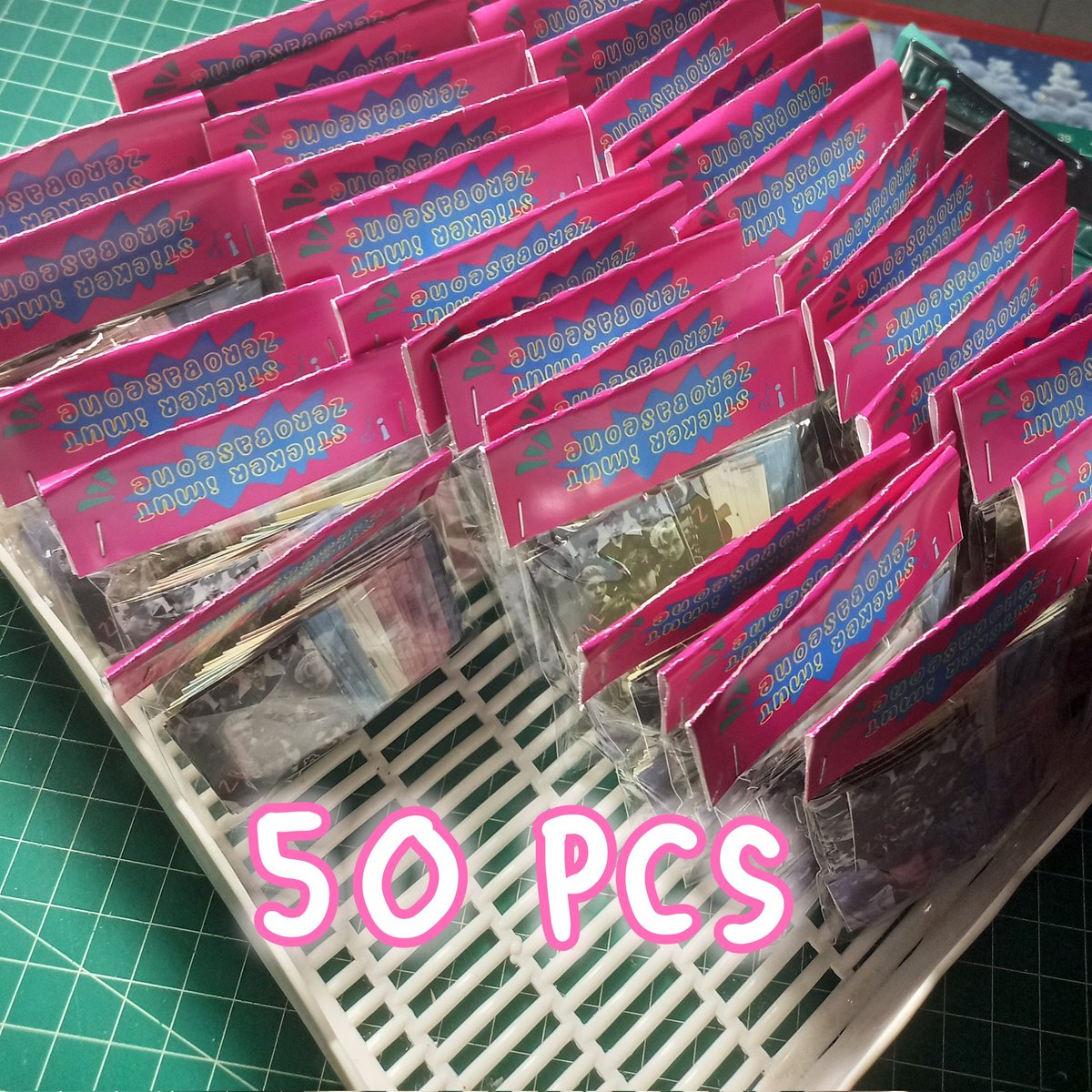 boippie's tweet photo. sticker imut zerobaseone cuma 10k aja dapet 50 pcs bisa free claim via live juga https://t.co/LiQhtbvCQy https://t.co/bCTuDx5Ora