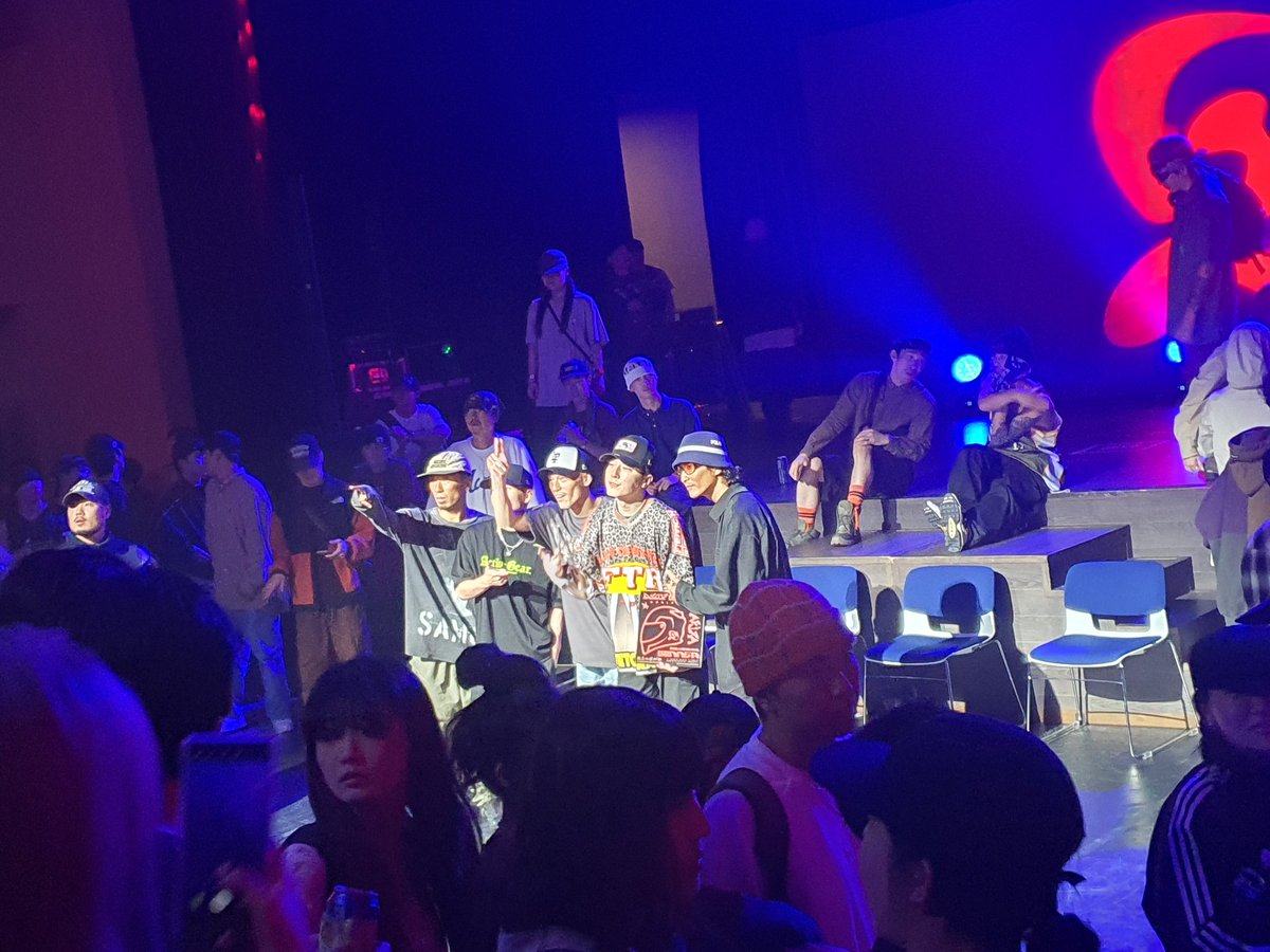 재미써따~~~~
너무 잘보고 왔네요:)