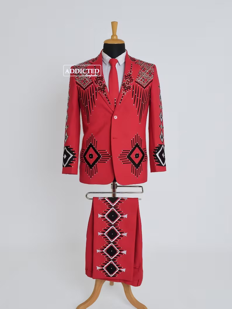 BespokeAddicted's tweet image. Men Red Country Western 2 Piece Pantsuit 
etsy.com/listing/153320…
#bespoke #menswear #mensuit #menstyle #mensfashion #weddingsuit #weddingoutfit #countryoutfit