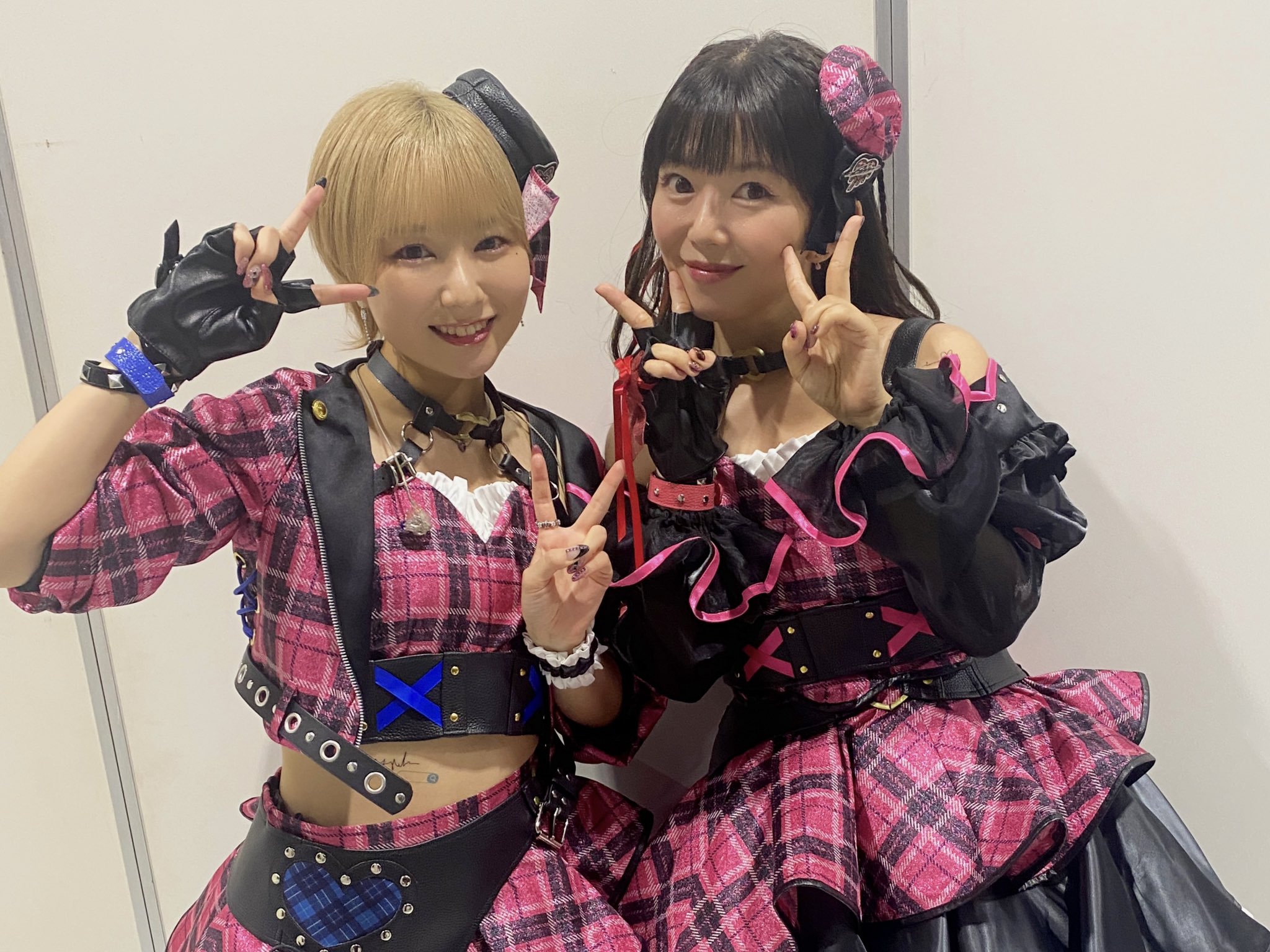 富田美憂直筆サイン入りANIMELLO SUMMER LIVE Tシャツ 富田美憂 على X: 