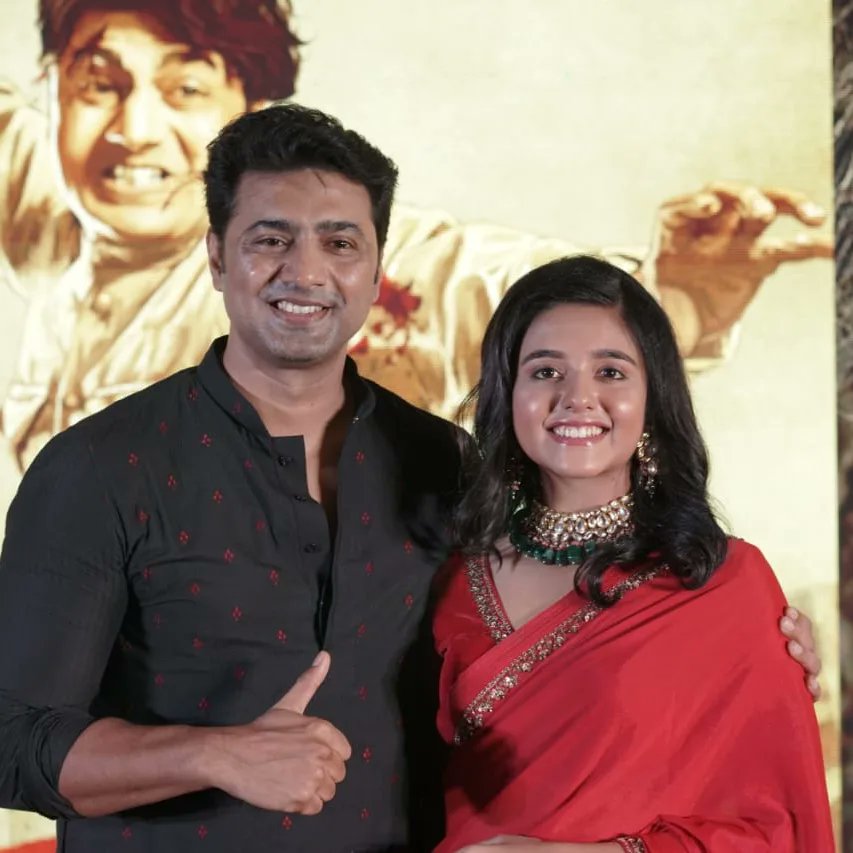 Calcutta_Times's tweet photo. Glimpses from the star studded teaser launch of Dev's 2023 pujo release Bagha Jatin 😍

Pics: Anindya Saha 

@idevadhikari
@imannmusic
@SudiptaaC

#dev #baghajatin #bengali #tollywood #pujo https://t.co/vO9CjRIvsJ