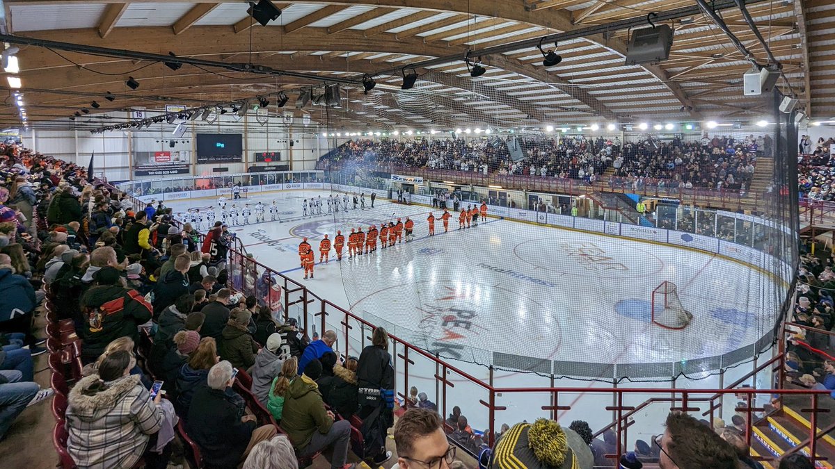 Mcr_Storm's tweet image. 𝗖𝗢𝗥𝗣𝗢𝗥𝗔𝗧𝗘 &amp;amp; 𝗛𝗢𝗦𝗣𝗜𝗧𝗔𝗟𝗜𝗧𝗬

Looking to join us inside the '𝗦𝗧𝗢𝗥𝗠 𝗦𝗛𝗘𝗟𝗧𝗘𝗥' this season? Why not book our new corporate &amp;amp; hospitality area? Available for all fixtures - please email rf@storm-office.com for more information! 

#TakeShelter | #Manchester