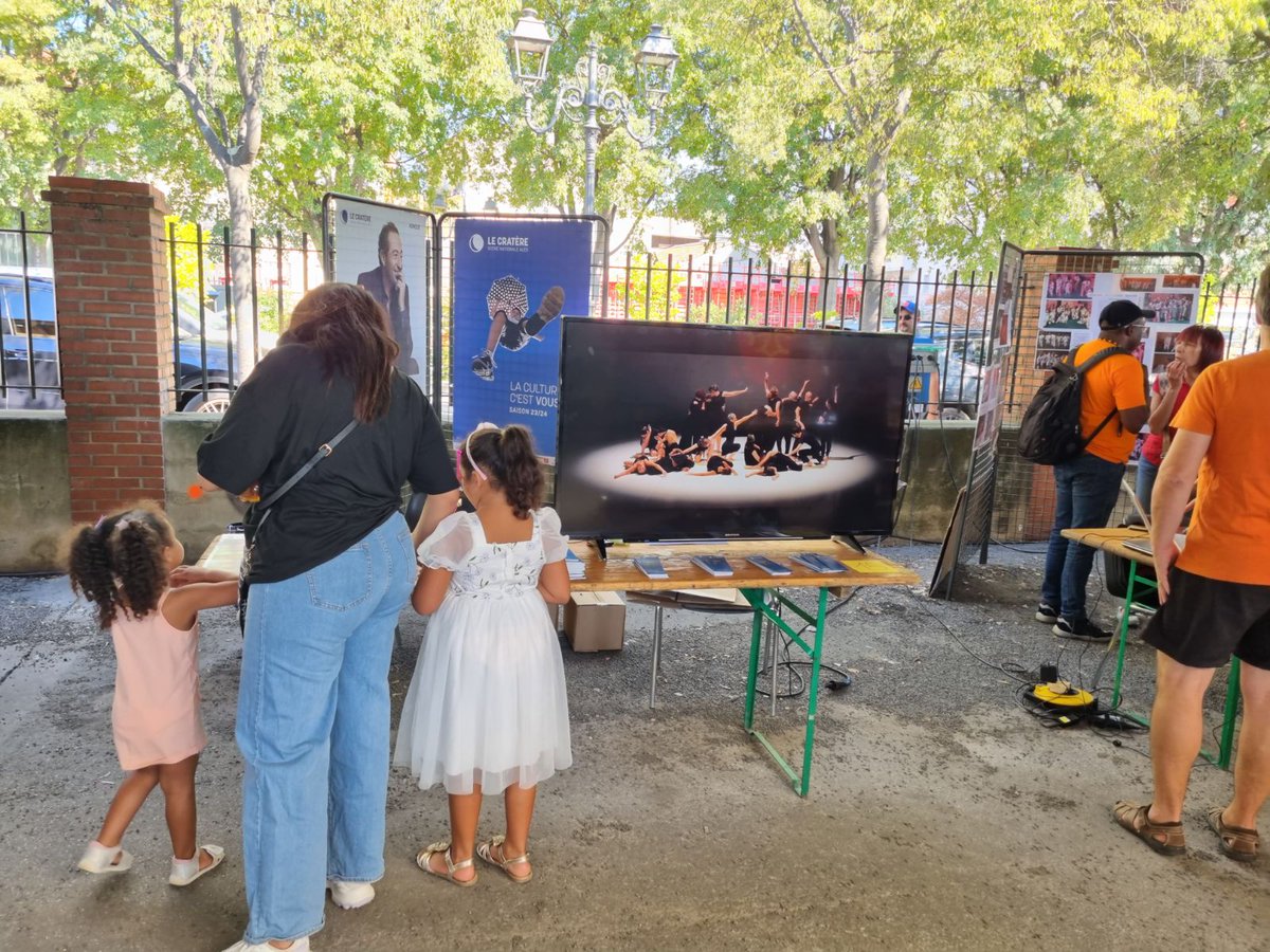 Retrouvez le Cratère au forum des associations d'Alès #alès #gard #occitanie #culture #Théâtre #forumdesassociations