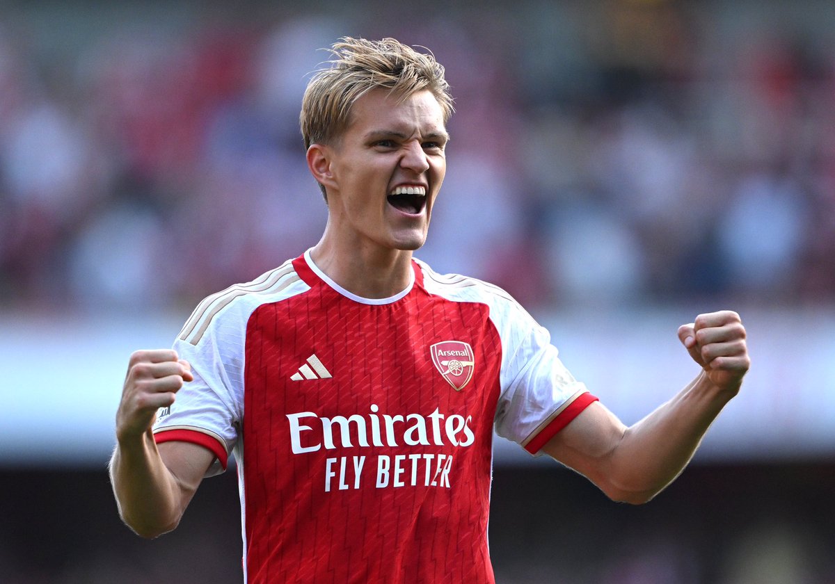 Arsenal are planning to continue talks with Martin Ødegaard over new long term deal in the next weeks/months — discussions ongoing 🔴⚪️ #AFC

Ødegaard could be next top player to sign new deal after Saliba, Gabriel, Saka, Ramsdale, Martinelli and Nelson.