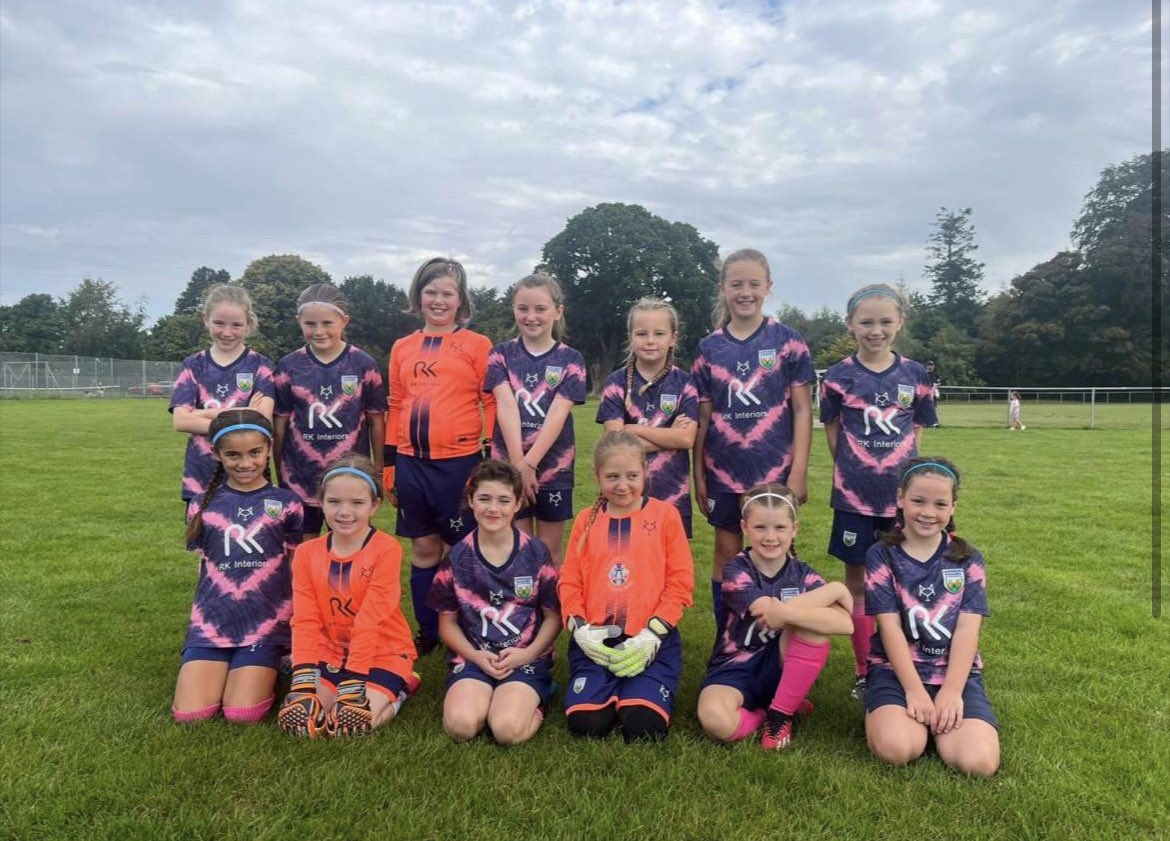 1st game of the season for Izzy &amp; her team today 💗⚽️⚽️ <a href="/hrfcgirls/">HawardenRangersGirls</a> 👏🏻👏🏻👏🏻