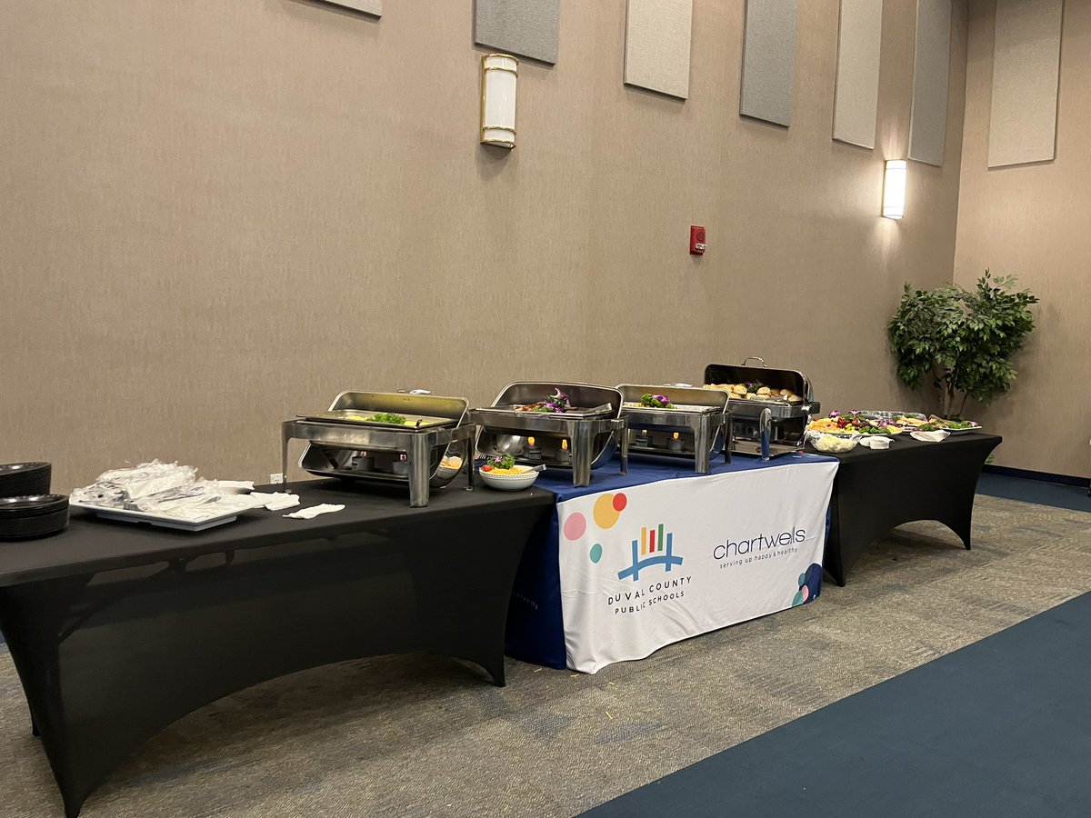 ScienceDcps's tweet image. So excited for teachers to learn about formative assessment and student sense making at the Middle School Science Academy! @DuvalSchools