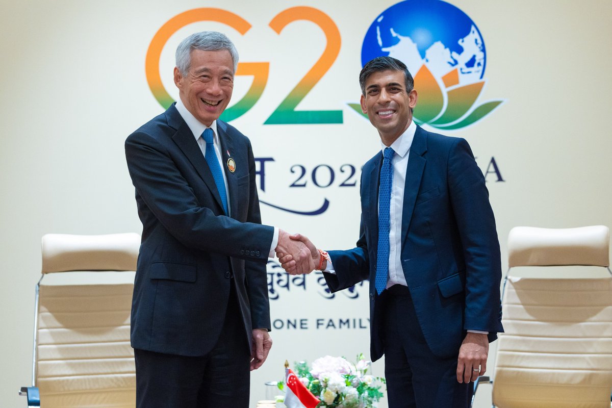 Prime Minister @RishiSunak met Prime Minister @leehsienloong at the #G20 Summit. The leaders welcomed the new UK-Singapore partnership, which they have signed today. They also agreed on the need for further work between international partners to ensure proper regulation of AI.