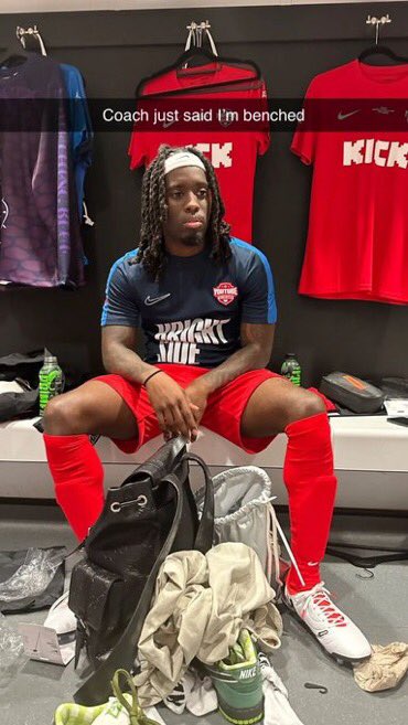 Kaimafiaupdates's tweet image. Kai Cenat has just found out he’s benched for the Sidemen Charity game💀🤣