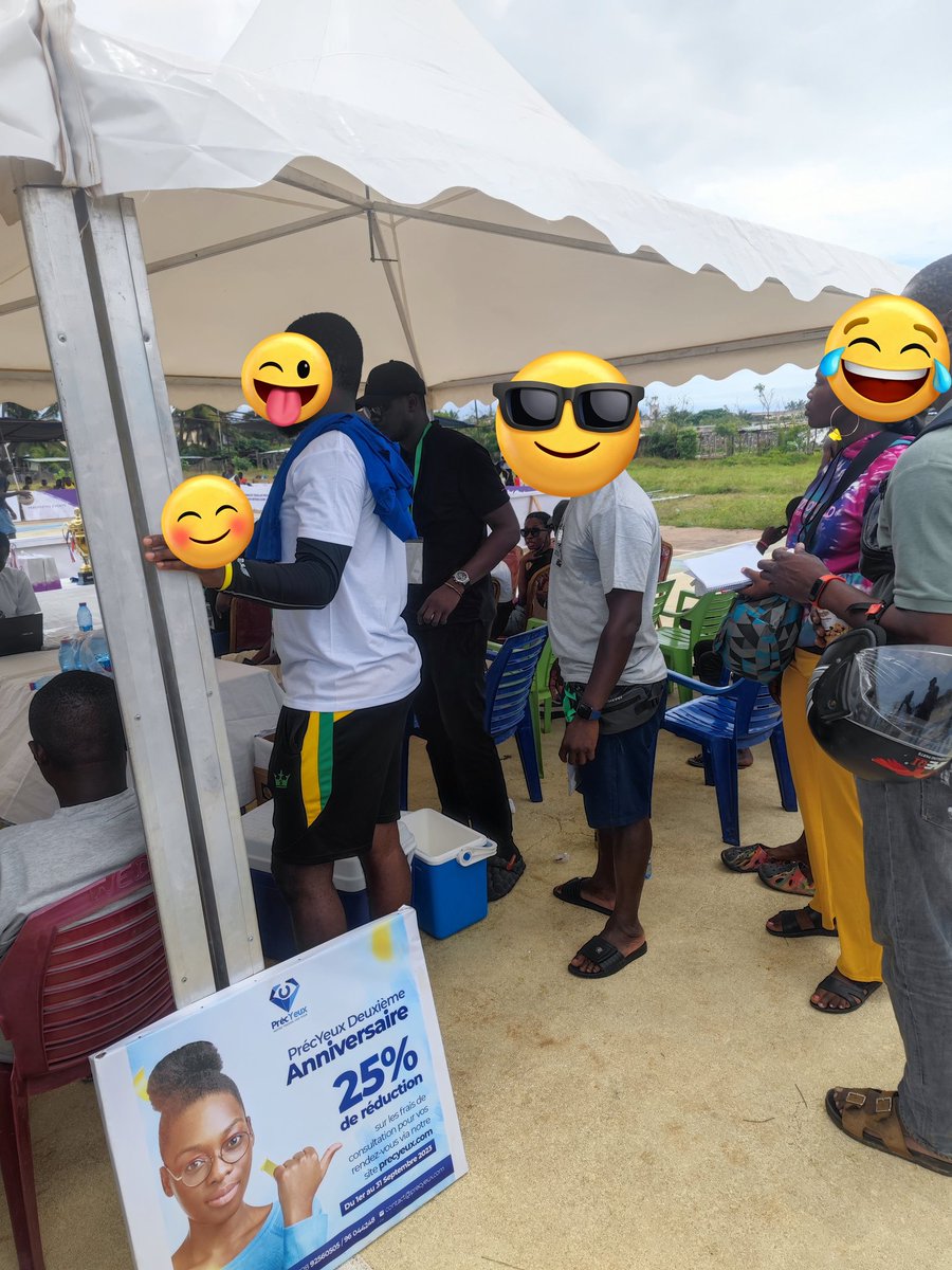 kwassi_logos's tweet image. Pendant qu'on nomme ses frères au gouvernement, mon frère devient distributeur de sandwichs..

#open3 #epeekpe #aneho