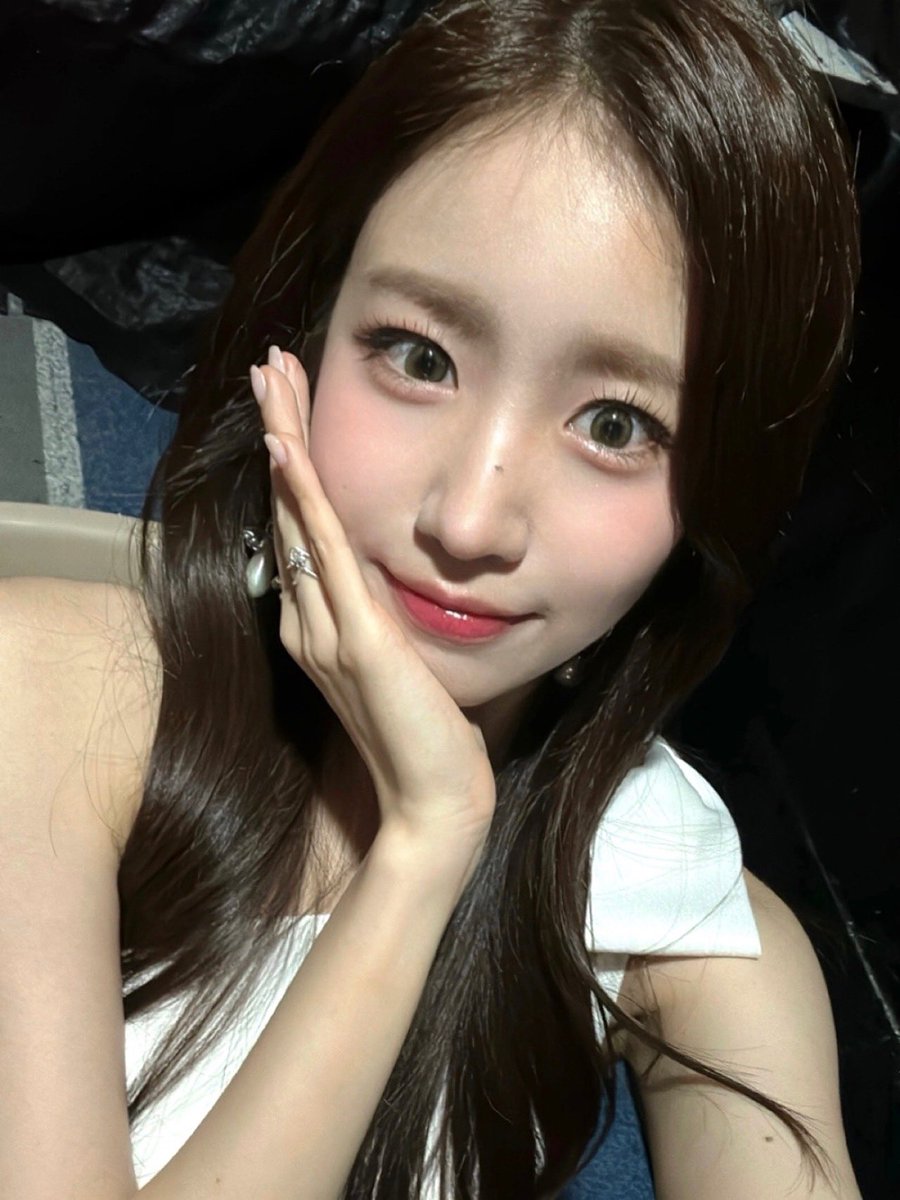WOOAH_HM's tweet photo. [#우연]
와우🤍 오늘 INK 콘서트에서 제가 mc를 맡게 되었는데 너무 떨렸지만 즐거웠고 짜릿함을 느꼈답니다🦋 와우에게 자랑스러운 우연이가 되었다면 너무너무 기쁘네요🙆‍♀️ 또 인천문학경기장에서 저희의 무대들 보여드릴 수 있어서 너무 행복했어요🩷

#wooah #우아 #WOOYEON https://t.co/bmdfXbvWkS