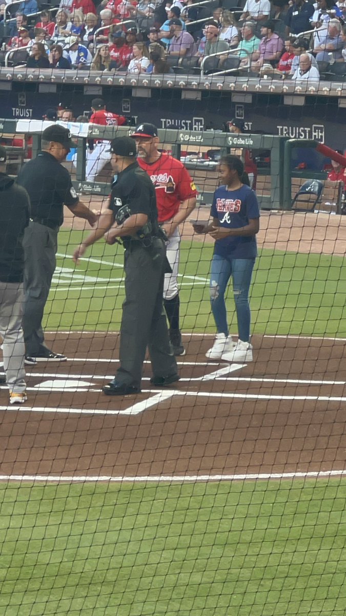 dr_smuhammad's tweet photo. Proud of Laila. She served as the team captain last tonight at the @Braves game. Thanks @Ginn_Chevrolet ,Tink Softball, &amp; @TigersoftballS for all of your support. https://t.co/NB2LO1g6hZ