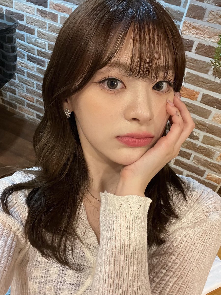 staycfancafe's tweet photo. 230909 🦊💭 https://t.co/otXYHEdMhF