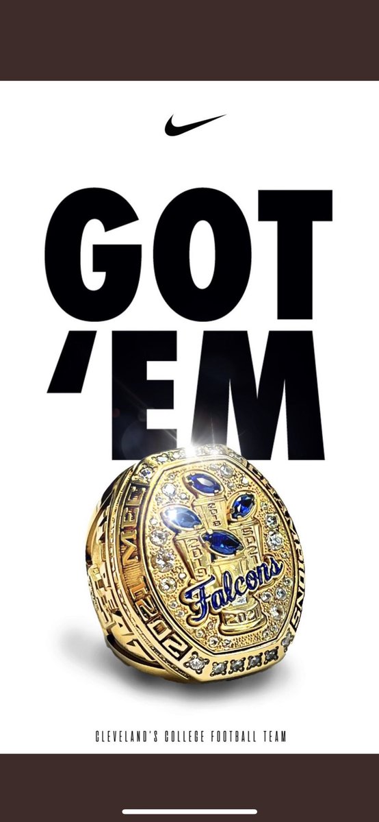 After a great conversation I am blessed to have received an offer from Notre dame college 
<a href="/CoachCRobertson/">CJ Robertson ~ OC</a> @WhitmerFB <a href="/Coach_Molloy/">Donald Molloy</a>