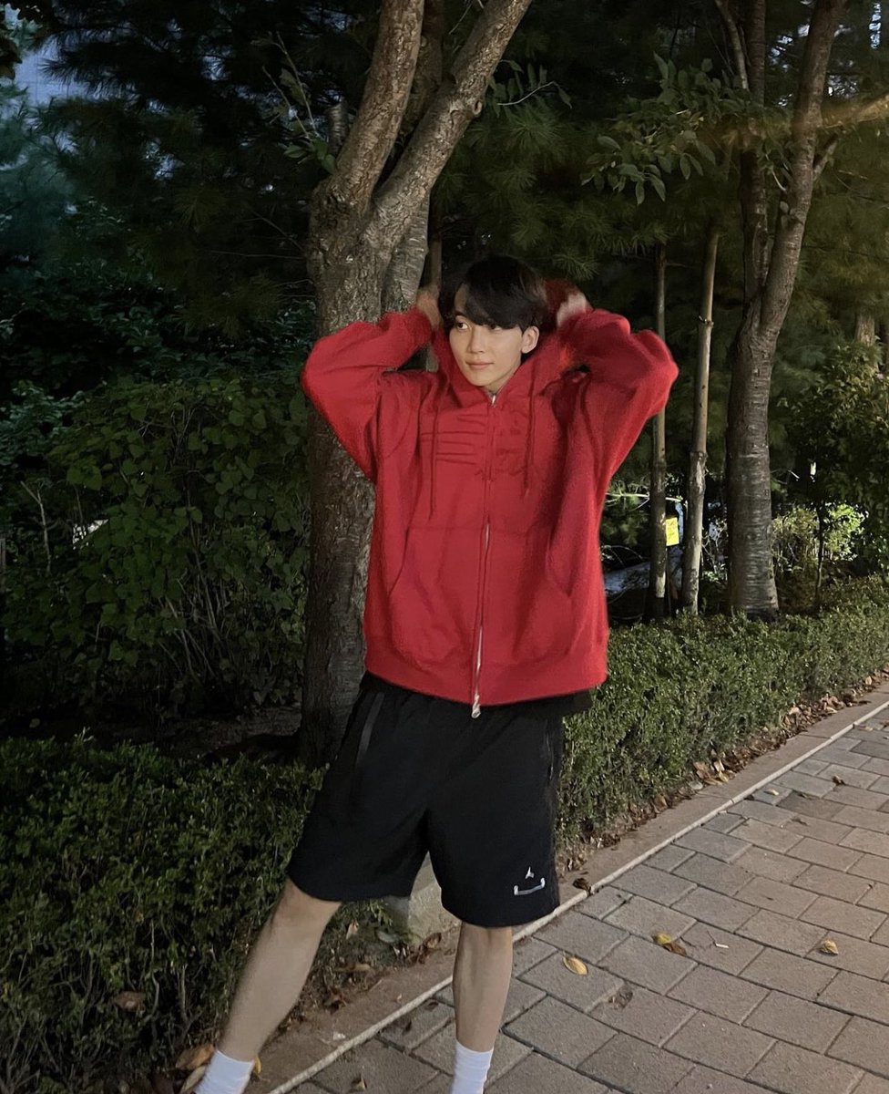 ⠀⠀⠀ ⠀⠀⠀ ⠀⠀⠀⠀
⠀⠀⠀ ⠀⠀⠀ ⠀⠀⠀⠀
⠀⠀ ⠀ (  MAX  )  SNS UPDATE  🎸⠀⠀⠀
⠀⠀        09 ／  09  ／ 23
⠀⠀     ❛ taking a walk 
⠀⠀⠀ ⠀⠀⠀ ⠀⠀⠀⠀
⠀⠀⠀ ⠀⠀⠀ ⠀⠀⠀⠀