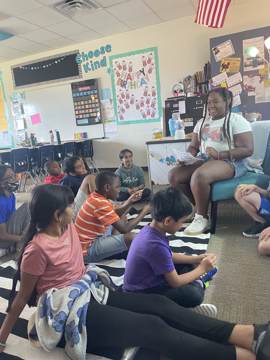 gibbschfrisco's tweet photo. 5th grade loves celebrating traditions and cultures to wrap up Year of the Dog by Grace Lin! So much fun hearing the questions and seeing the pride in these presentations! @PhillipsElem https://t.co/vjcfmwRMP1