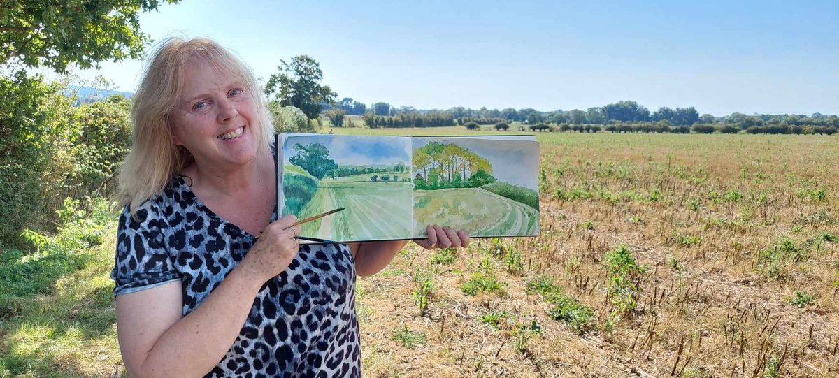 JaneSunflower's tweet photo. Hot sketching trip this morning to a field south of Church Hanborough, under threat from"Botley West Solar Farm" (read "Blenheim Estates Power Station") which would see an arc of land 11 miles long &amp; 3.4 miles wide covered by PV.
#stopbotleywest #foreverfields #foreverfields2023 https://t.co/Vc5K2X643u