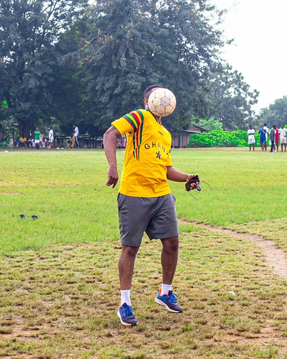 Omsu__2013's tweet photo. Omsu 2013 Senior Sports Prefect Ebilly showing us he's still got the juice.π₯
#Omsu13 π₯ π #Homecoming #WeAreHome
#Omsu13 #Mawulian #Highschool #Haviwo #Omsu #HighschoolDiaries #meetup #linkup #gettogether #Hoπ¬π #MawuliSchool https://t.co/ygNGdszAuR
