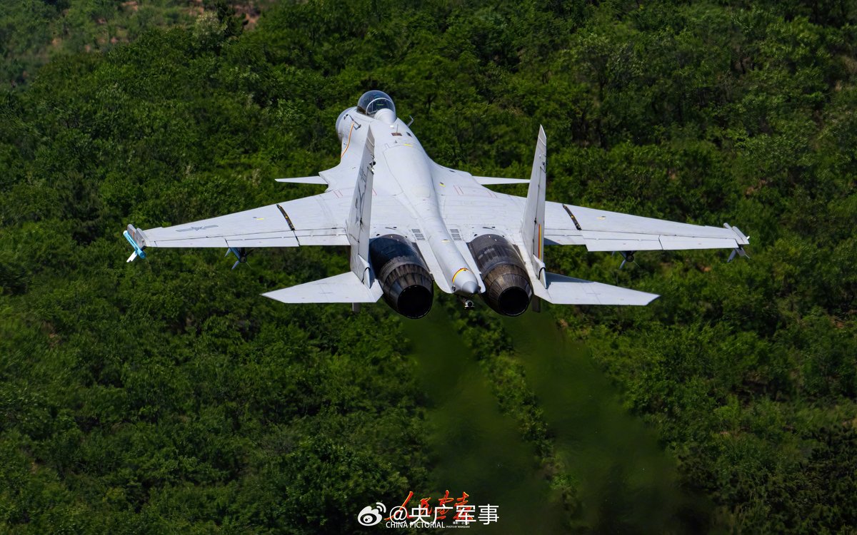 Zhao DaShuai 东北进修🇨🇳 Commentary tweet media