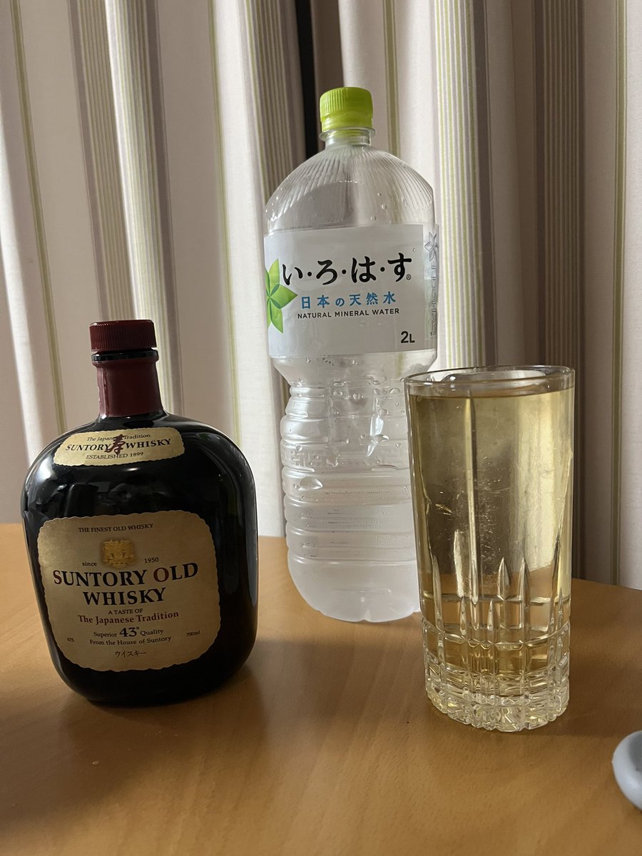 stapii00's tweet photo. ダルマはソーダより水割り派✌️
少し涼しい夜に、この優しい甘さが心地良い😊 https://t.co/AovaoMHmsv