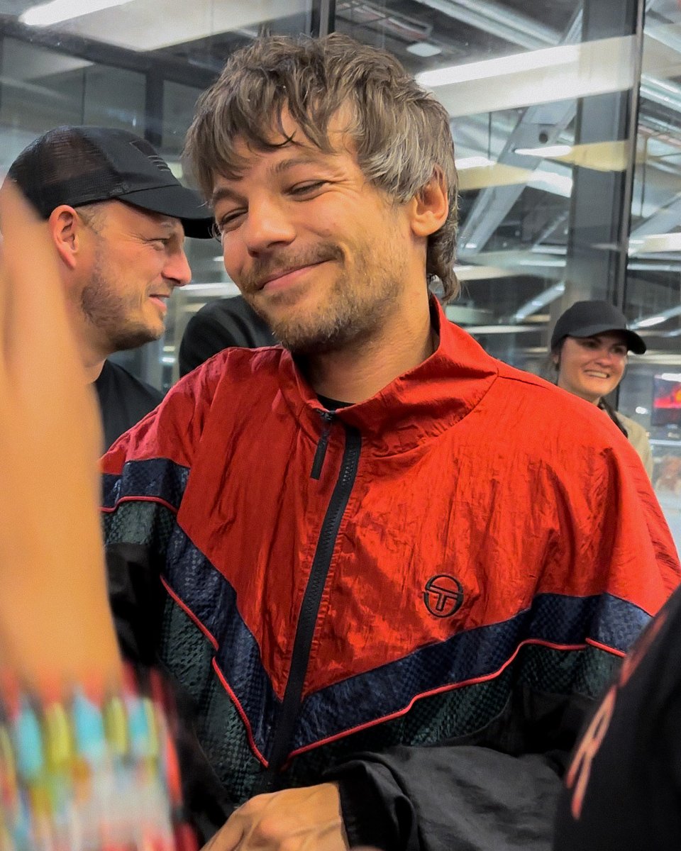 LOUISARCHlVE's tweet photo. https://t.co/6KTCbPK3BV