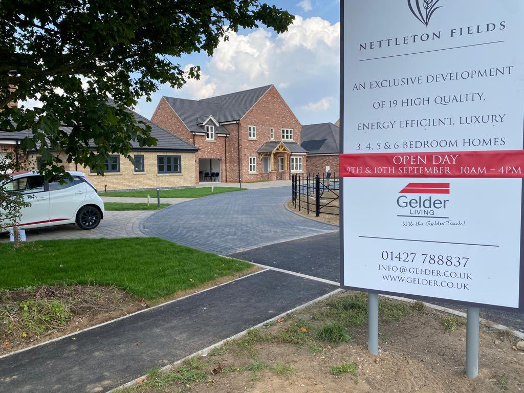 GelderGroup's tweet photo. Open Day at our new luxury development on Moortown Road, Nettleton #newbuild #nettleton https://t.co/xiQlmHHWn3