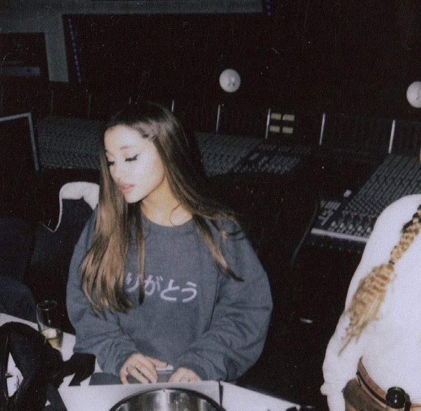 somewithts's tweet photo. nah cause this era was SERVING https://t.co/9Hj9l340Zu