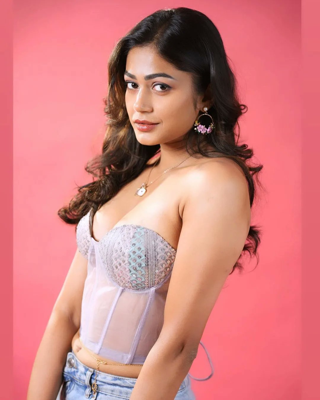 F5lr5cybIAA-LBE?format=jpg&name=large