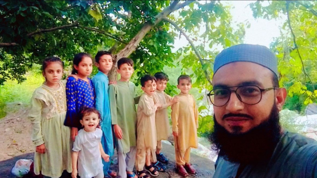 Spend time with Baccha party.