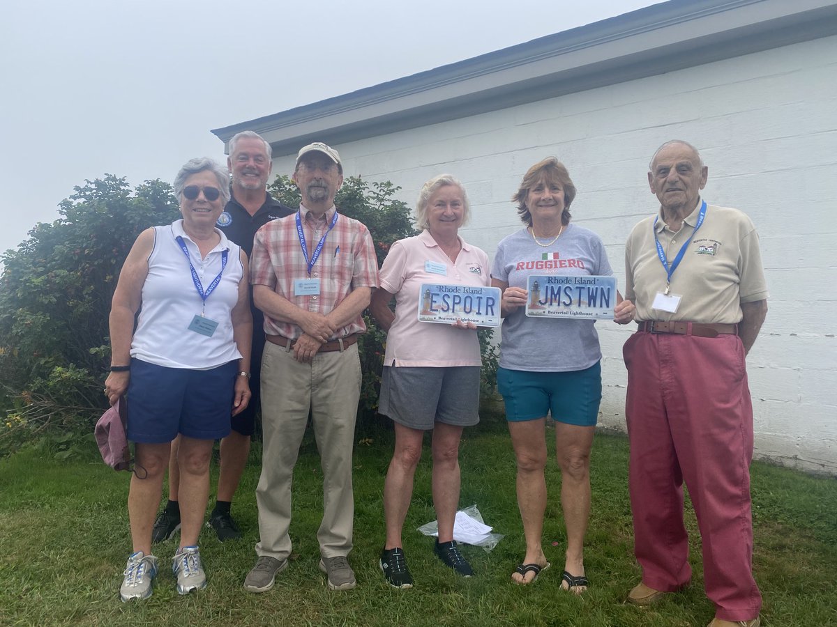DebRuggieroRI's tweet photo. Picked up my #BeavertailLighthouse plates! Thanks to many volunteers who made this happen. Honored to have sponsored the legislation thank you to @paulgrimaldi DVM #BLMA #Jamestown https://t.co/UeCPNqAhq8