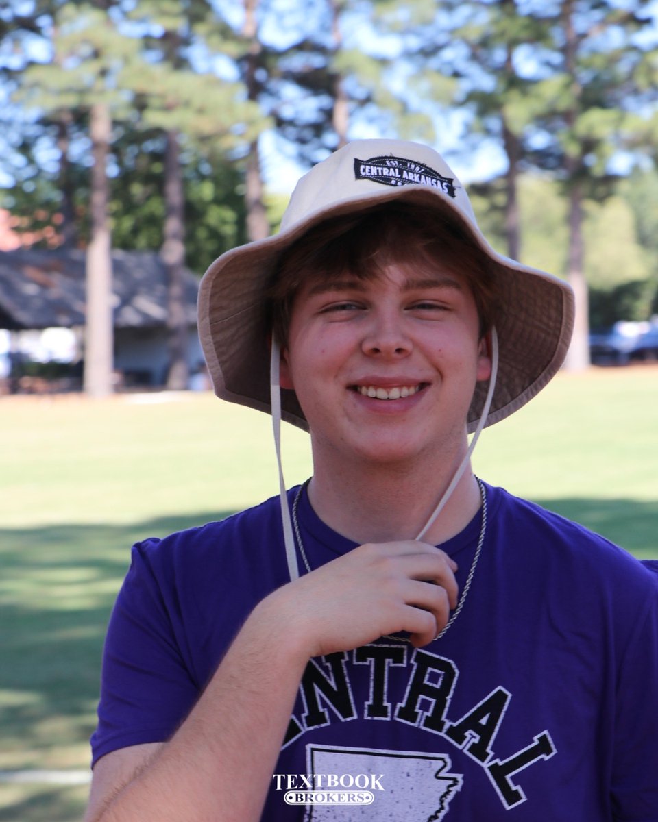 TextbookBrokers's tweet photo. FIRST HOMEGAME OF THE SEASON! To kick off the season, all of our hats are 25% off! Better yet, you can sport this tee for Purple Out today 25% off too! These offers will only last for the day! Don't miss out!💜🐻

#UCA #UcaBears #CentralArkansas #UCA2023 #UCA2024 #TbbConway https://t.co/dyyzfv4s8V