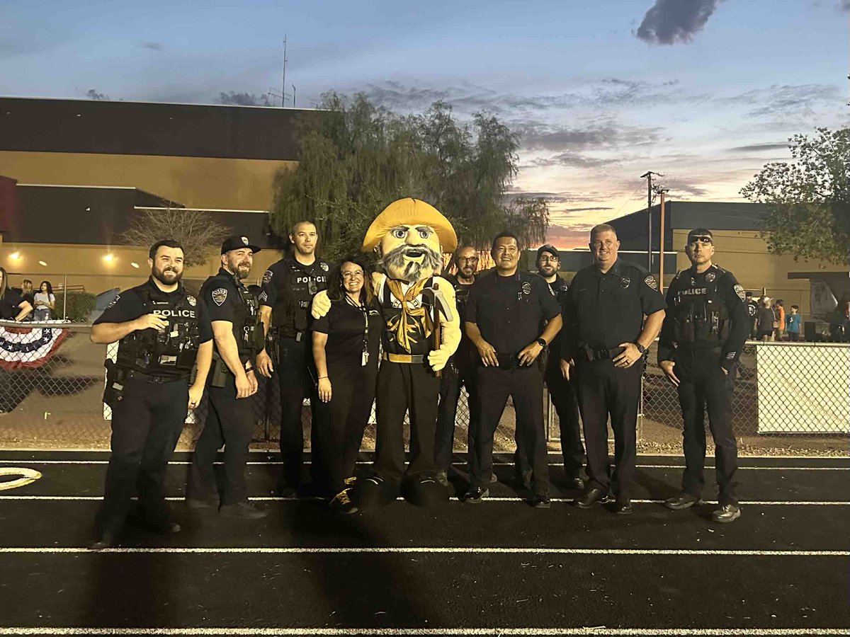 AJCityAZ's tweet photo. Big cheers to Apache Junction High School Prospectors for their impressive victory last night!π And a heartfelt thank you for the wonderful Salute to Service Homecoming. πΊπΈ #ProspectorPride #AJPD https://t.co/qj4CgcucPA