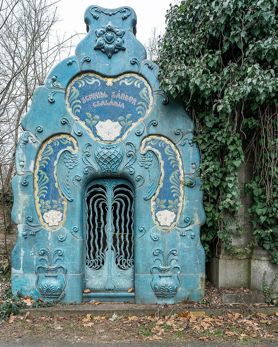 The Mausoleum of the Schmidl, ound in the Jewish Cemetery in Kozma Street, Budapest, designed in 1902 - 1903 by Béla Lajta and Ödön Lechner.