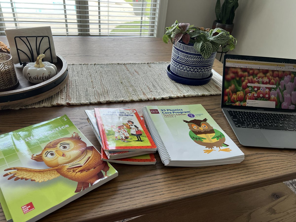 Teacher Saturday in the south! 🏈📖 #rolltide #gohokies