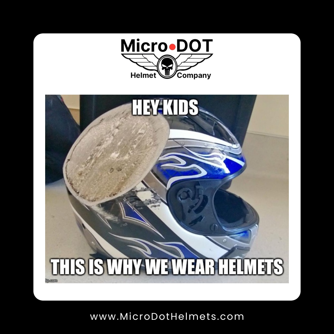 #KidSafeHelmets 🧒🚴‍♂️ 

Show your little ones why we wear helmets - safety first, always! 😄👶 

#motorcycle #motorcycles #instamotorcycle #motorcyclelife #motorcyclesofinstagram #motorcyclemafia #vintagemotorcycle