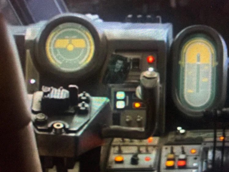 urangelb's tweet photo. If you ask me, and you didn’t🤣, but I’m gonna post my two cents anyway. 

This photo of Kanan 
matches up rather well with ‘The New Dawn’ novel illustrations, and if that’s the case, well…that makes this easter-egg even more of a treat than before! 

#HeraSyndulla #Kanan https://t.co/XusV3USAEC