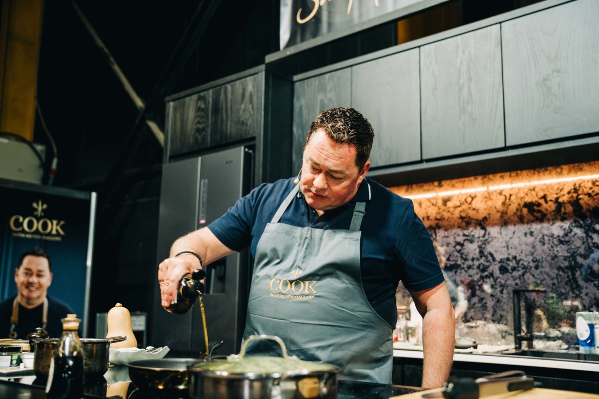 @dunnesstores is bringing its @SimplyBetterDS brand ambassador, @nevenmaguire to demonstrate how easy it is to cook special meals using ingredients from the Dunnes Stores. Free tickets to the Show are available for a limited time only: idealhome.ie/events/the-per…