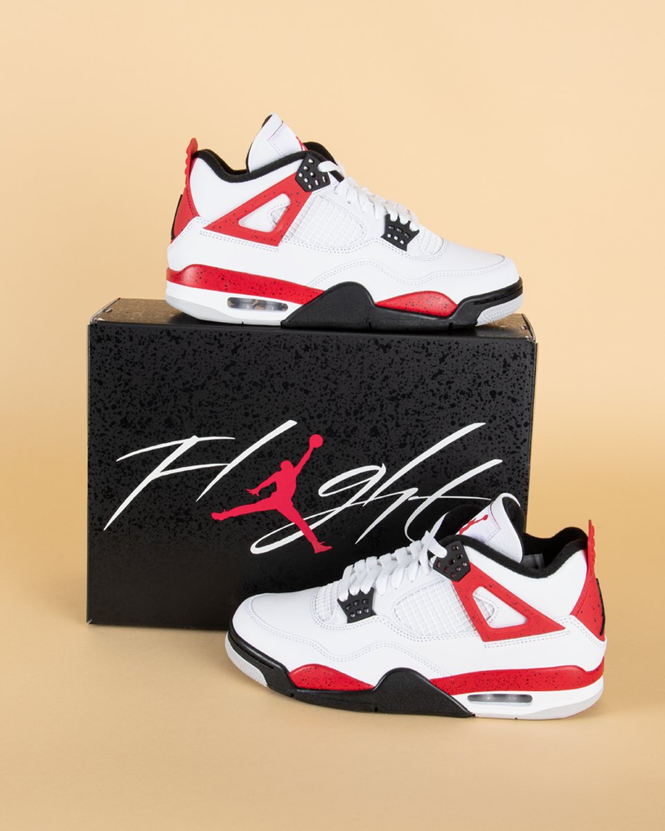 JustFreshKicks tweet media